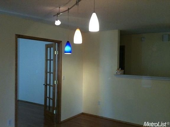 4th image of 7800 Sandilands Way