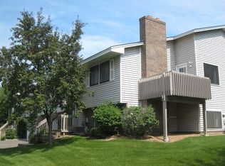 11874 Woodbine St NW, Coon Rapids, MN 55433