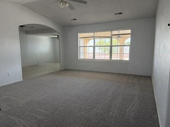 4th image of 809 Sean St