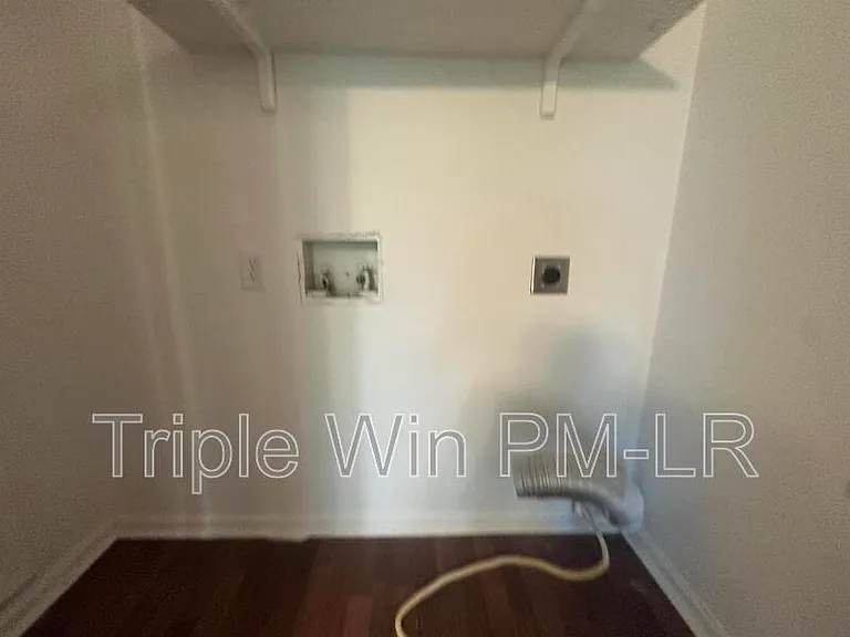 5900 Foxboro Dr — Photo 16