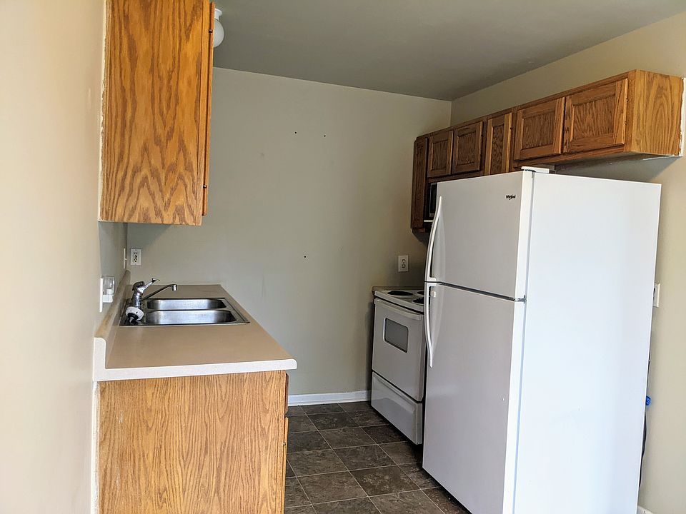 1st image of 808 Chestnut St #B