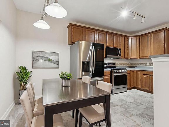 5th image of 9710 Handerson Pl Unit 302