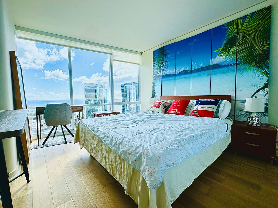 2nd bedroom with ocean view