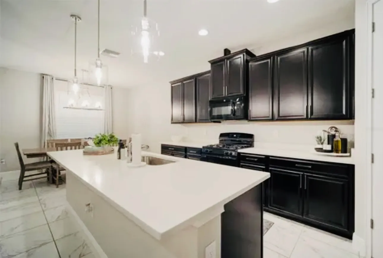 4 bed, 3.5 bath, 2935 sqft, $3,500 — Photo 1