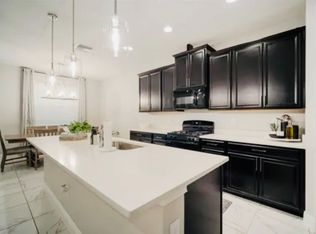 1221 Florablu Dr, Seffner, FL 33584