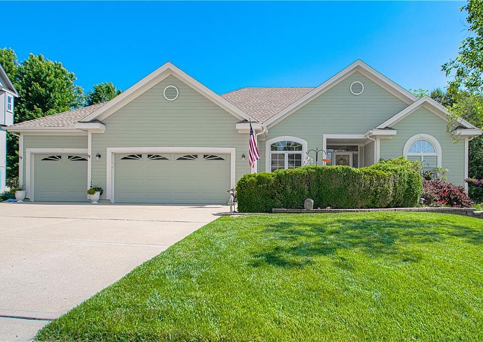 1st image of 1709 Parkside Dr