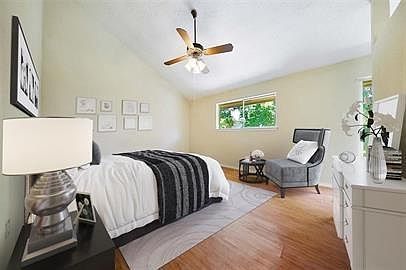 5th image of 17119 Jane Lynn Ln