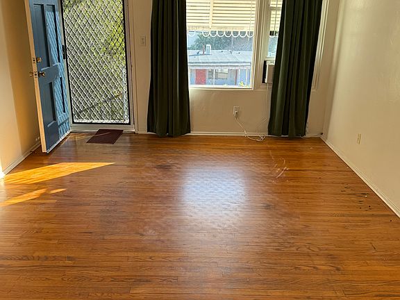 5th image of 3150 Cedar St #3150