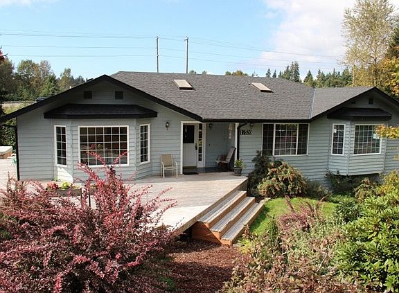 2nd image of 17520 18th Ave W