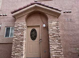 5204 Na Pali St NE, Albuquerque, NM 87111