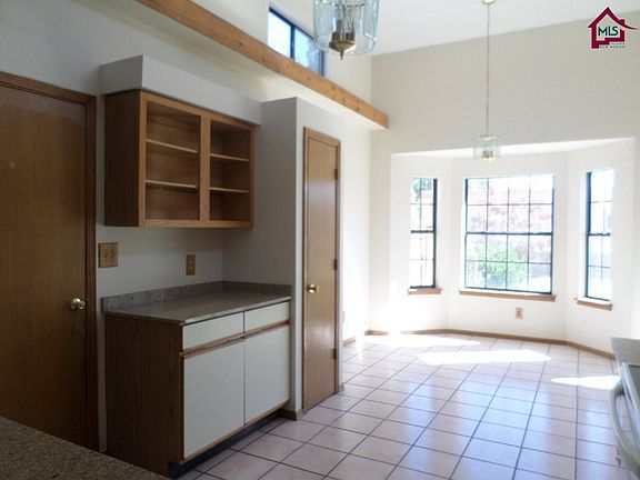 3rd image of 4687 Elks Dr