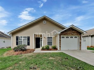 180 Tudor Downs Rd, Winston Salem, NC 27103