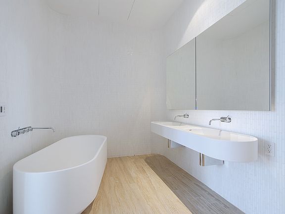 5th image of 56 Leonard St #40B