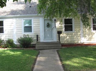 3207 N Wisconsin St, Racine, WI 53402