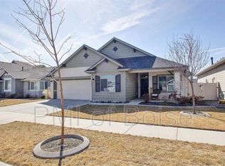 5821 W Quintale Dr, Meridian, ID 83646