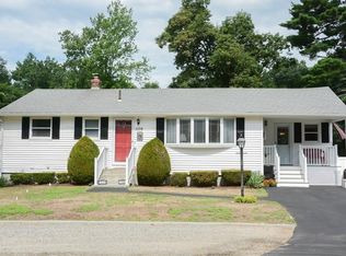 1104 South St, Tewksbury, MA 01876