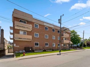 4692 Crysler Ave #202, Niagara Falls, ON L2E 3V8
