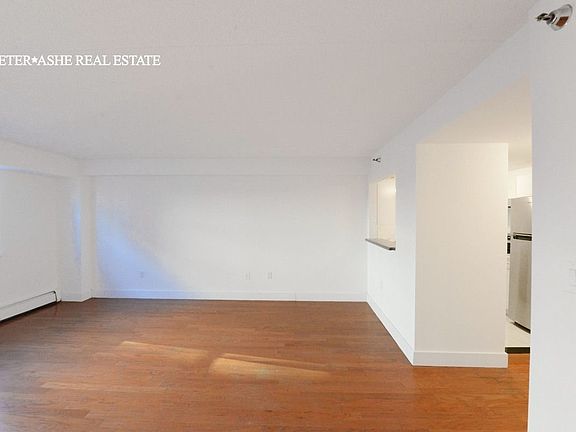 2nd image of 15 W 116th St APT 9A