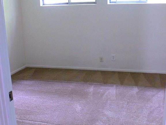 4th image of 10937 Bloomfield St APT 7