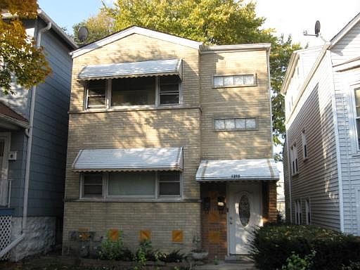 1st image of 1310 S Oak Park Ave