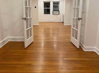 1924 23rd Dr #1, Astoria, NY 11105