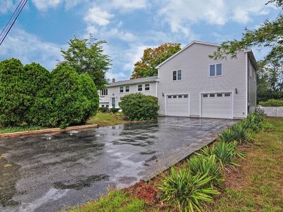 8 Esbjurn Dr, Rehoboth, MA, 02769