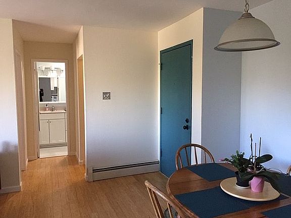 2nd image of 161 Calle Ojo Feliz Unit N
