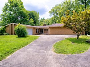 9210 Fairground Rd, Louisville, KY 40291