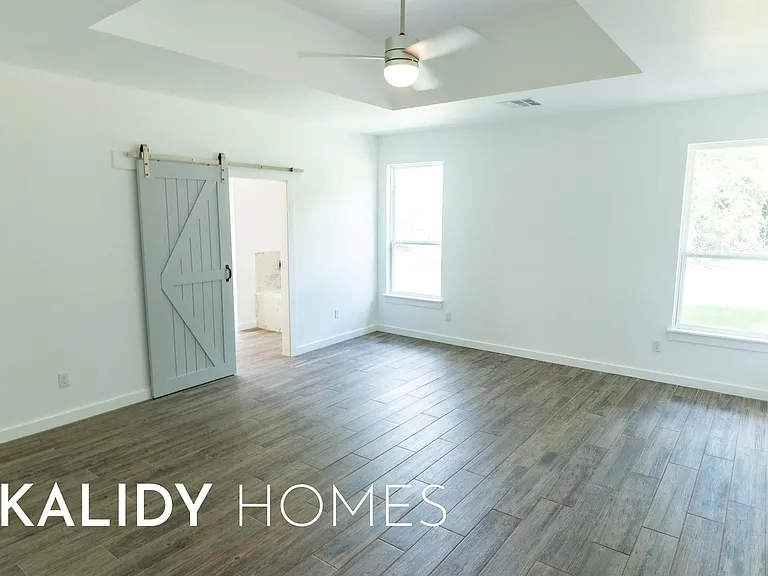 1640 Kalidy Dr — Photo 105