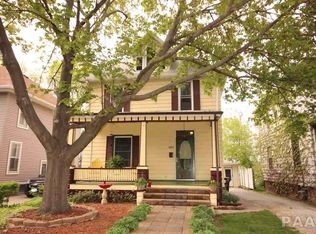 1307 W Parkside Dr, Peoria, IL