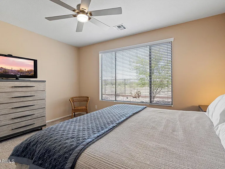 41112 N Prestancia Dr — Photo 16