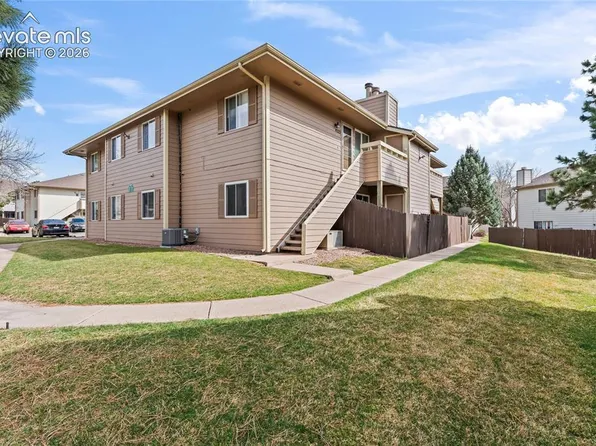 4323 Hawks Lookout Ln, Colorado Springs, CO 80916