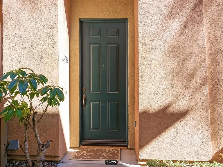 11426 Miro Cir — Photo 3