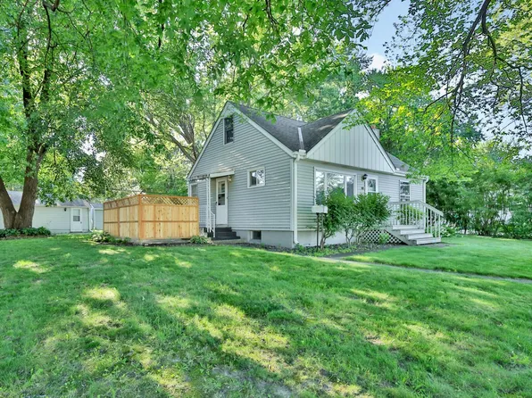 2966 Louisiana Ave N, Crystal, MN 55427