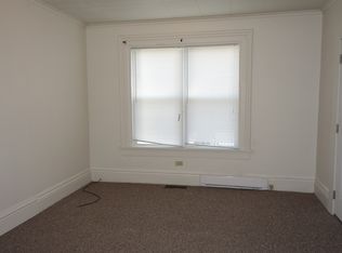 260 W 8th St #1, Erie, PA 16501