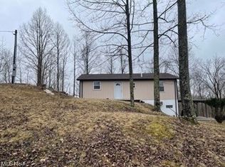 48235 Eichorn Rd, Clarington, OH 43915