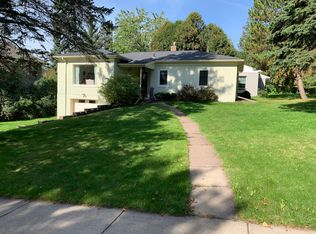 2531 E 3rd St, Duluth, MN 55812