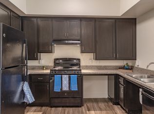 Alexander Station, Gilroy, CA 95020