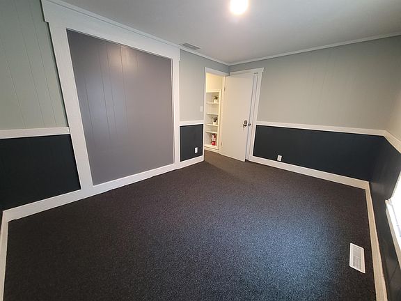 2nd image of 1101 N West St #1