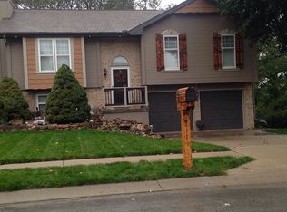 10210 N Central St, Kansas City, MO 64155