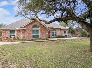 1061 White Bluff Dr, Whitney, TX 76692