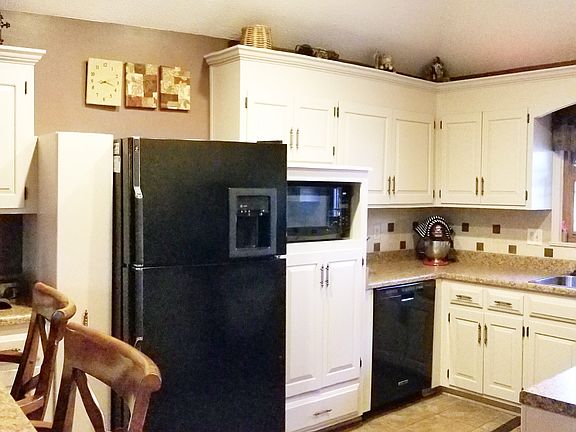 5th image of 130 Woodbridge Ln
