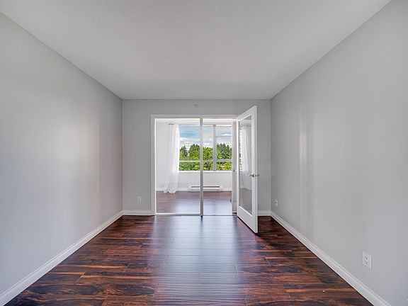 3rd image of 3520 Crowley Dr #707