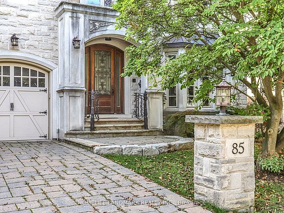 2nd image of 85 Aldershot Cres