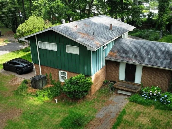 2455 Castile Dr, Morrow, GA 30260