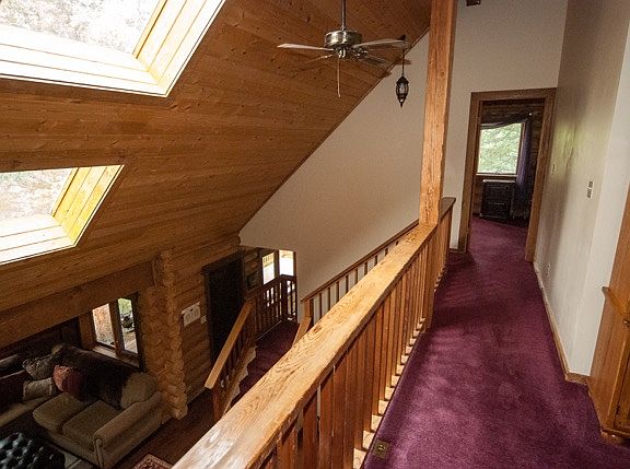4th image of 179 Willow Ln