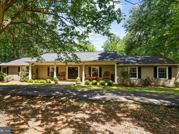 7281 Forrest Rd, Warrenton, VA 20187