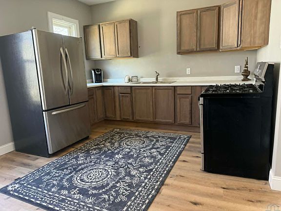 2nd image of 1207 25th St