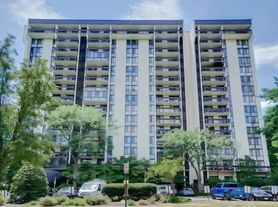 5300 Holmes Run Pkwy