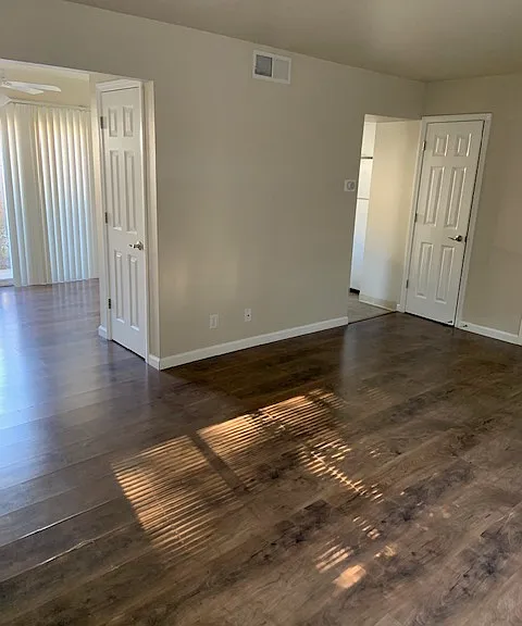 1462 Manzanita Ave #8 — Photo 7